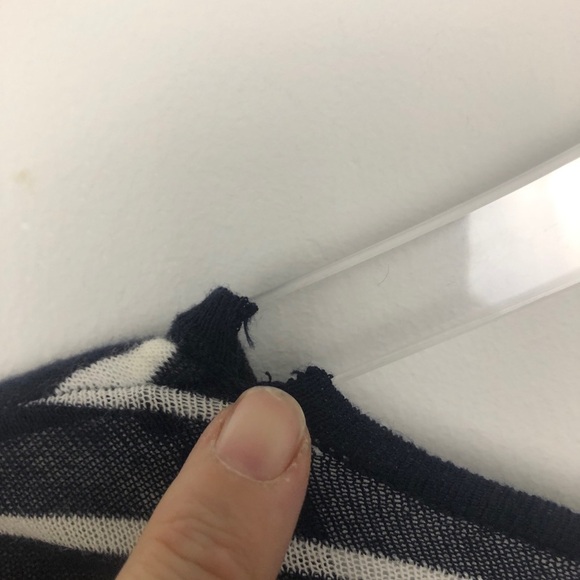 Michael Kors black & white stripe swoop neck S/L - Picture 4 of 8